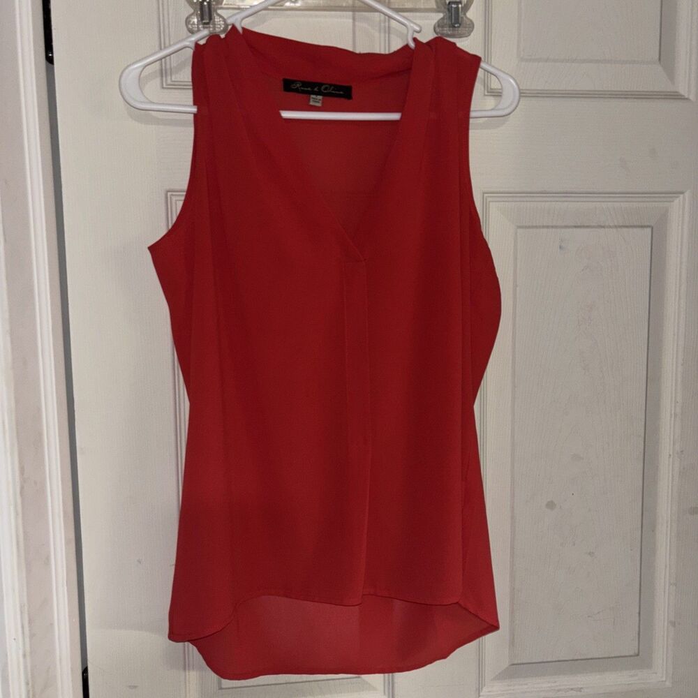 Rose + Olive Sleeveless Shirt Womens Size Small Coral Red Tank Top